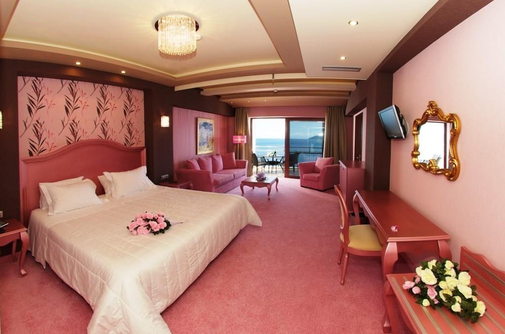 Odyssey Hotel & Spa أيّا إفيميا الغرفة الصورة
